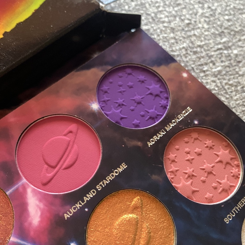 NIB Nomad New Zealand Stargazing Palette - Picture 7 of 10